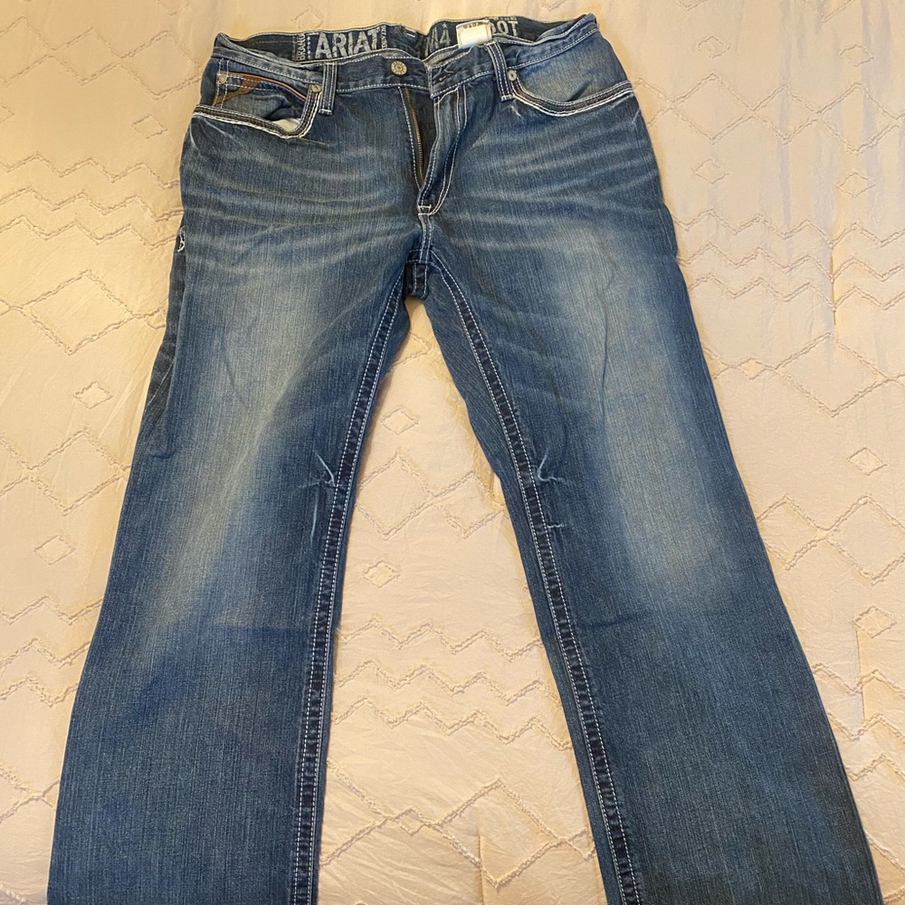 Ariat M4 Low Rose Boot Cut Jeans. Size 36/34. Great condition worn once.